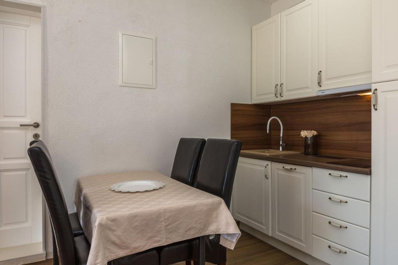 Apartmani Arapovic Baška Voda Exterior foto