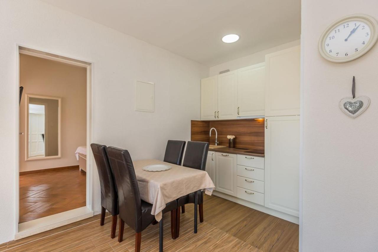 Apartmani Arapovic Baška Voda Exterior foto