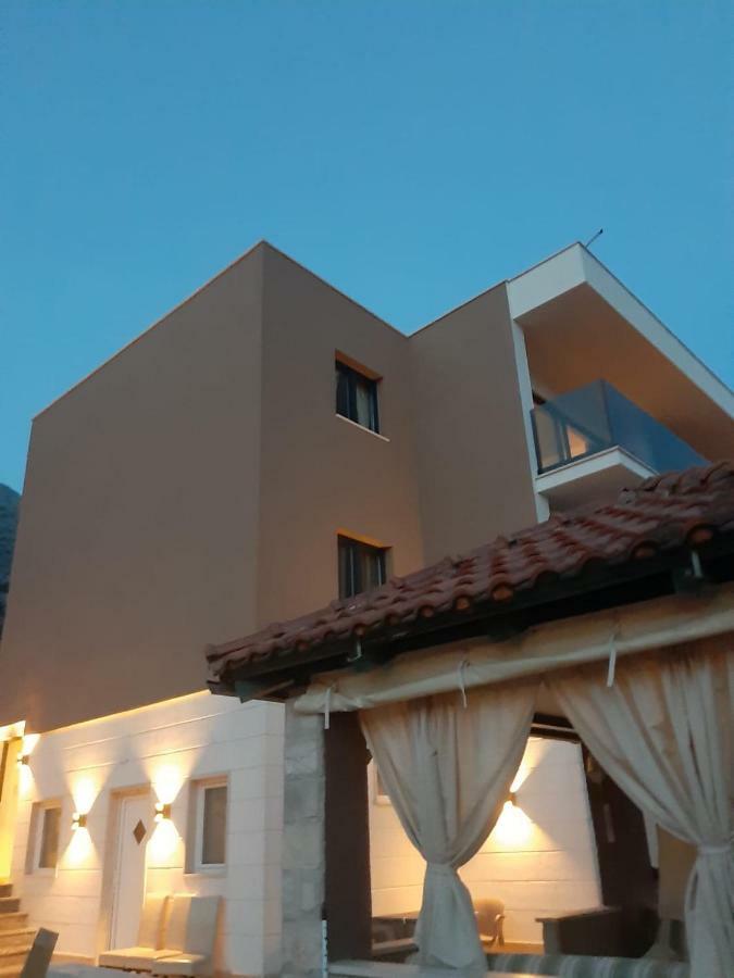 Apartmani Arapovic Baška Voda Exterior foto