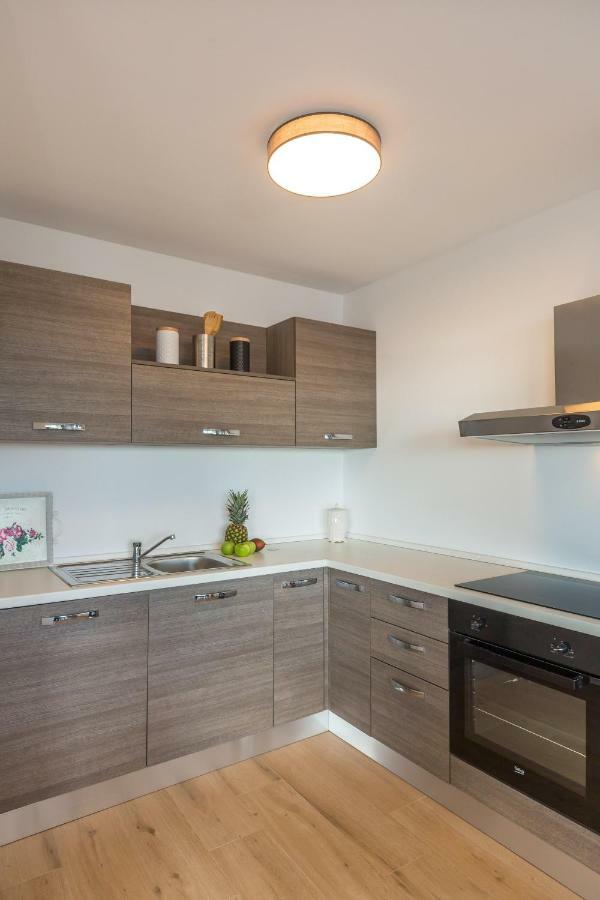 Apartmani Arapovic Baška Voda Exterior foto
