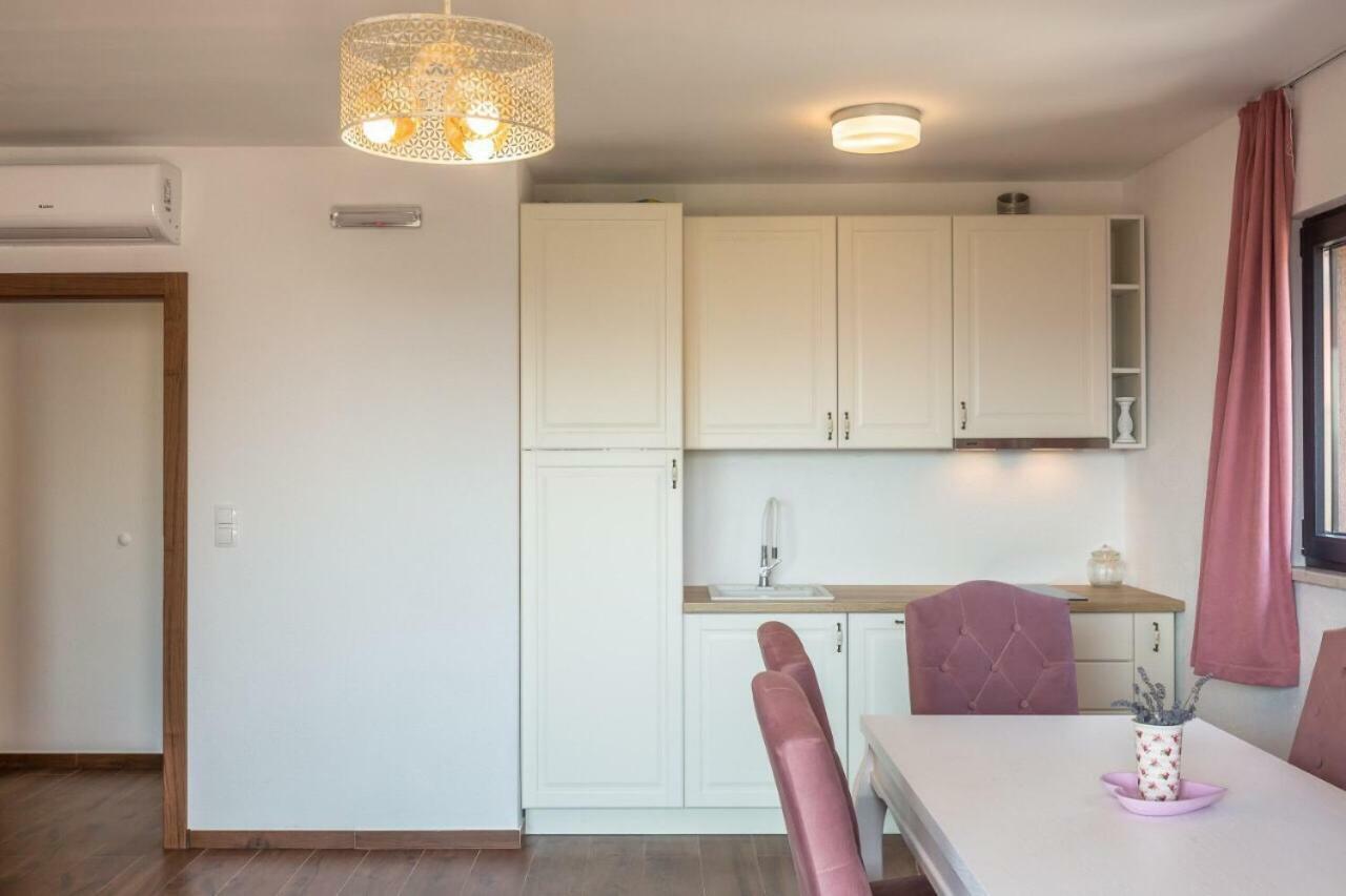 Apartmani Arapovic Baška Voda Exterior foto