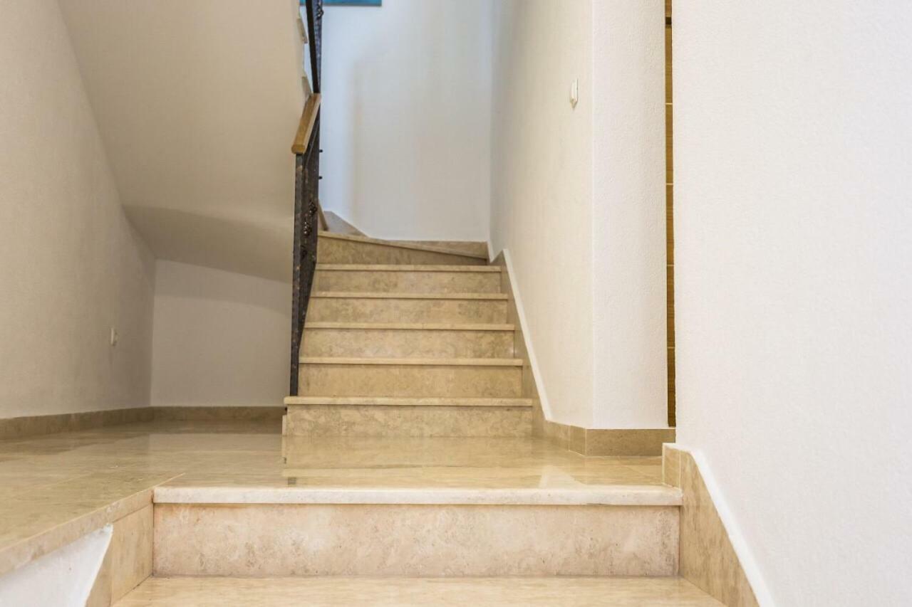 Apartmani Arapovic Baška Voda Exterior foto